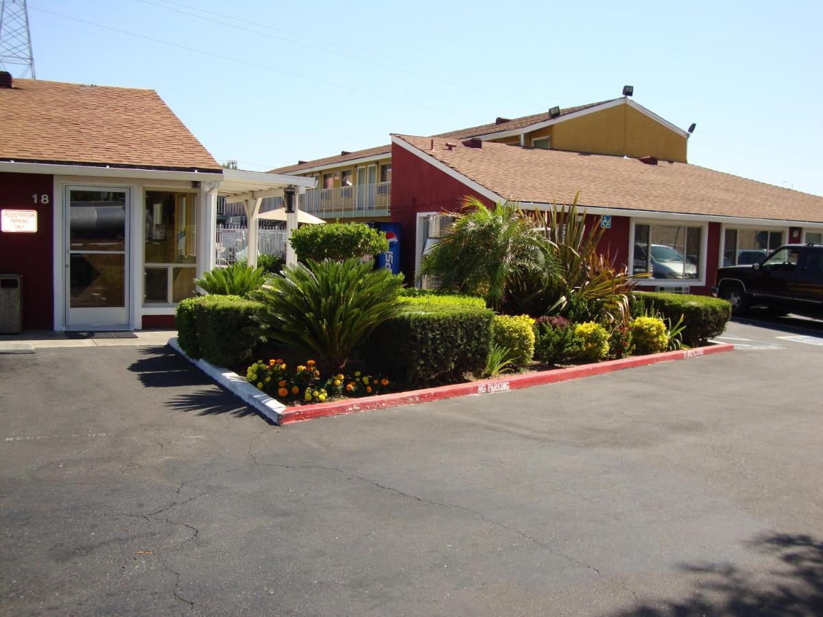 Oasis Inn Sacramento- Elk Grove Esterno foto